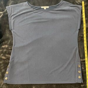 Sleeveless top by Green Envelope, size M